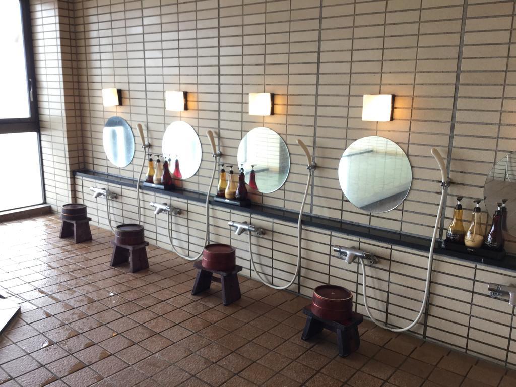 Utsumionsen Ichizu Hotel Aichi Buitenkant foto