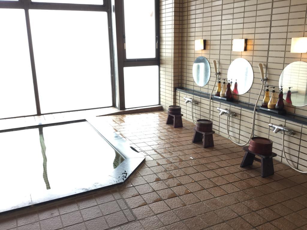 Utsumionsen Ichizu Hotel Aichi Buitenkant foto