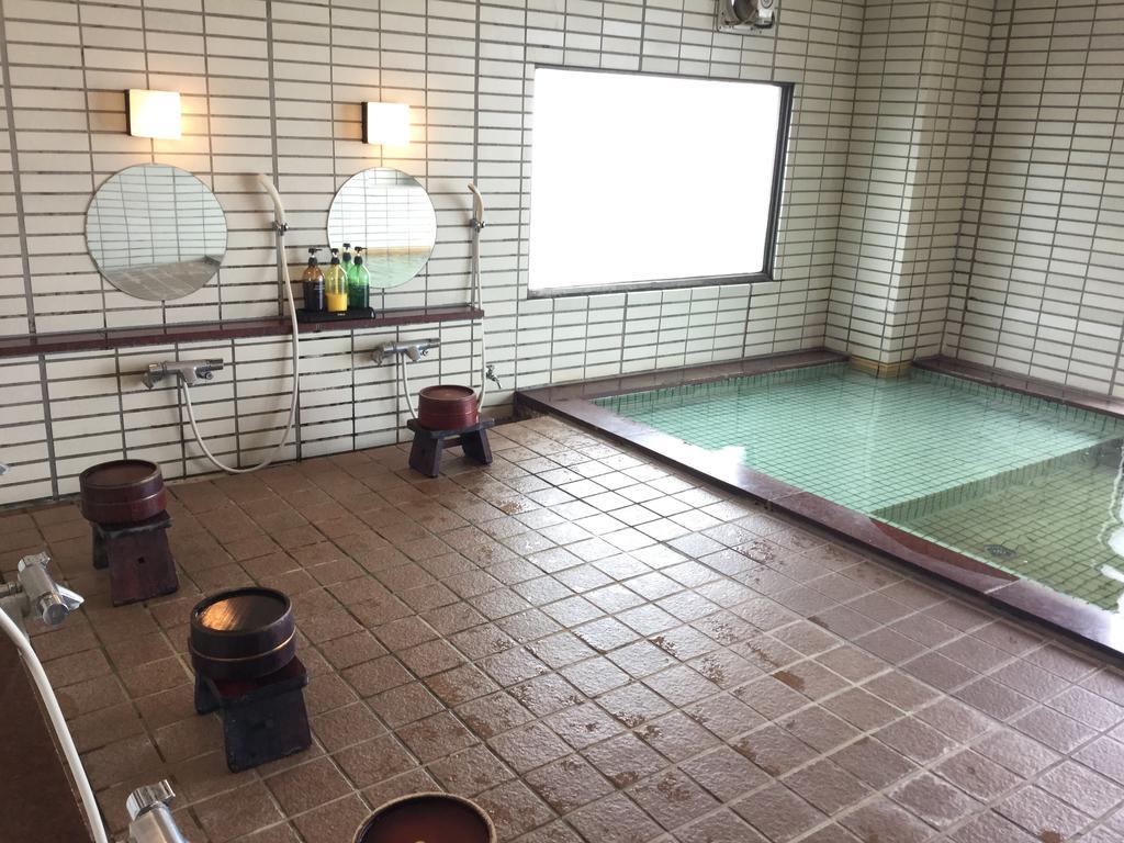 Utsumionsen Ichizu Hotel Aichi Buitenkant foto